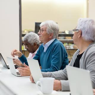 Alleen digitalisering houdt zorg en welzijn niet overeind